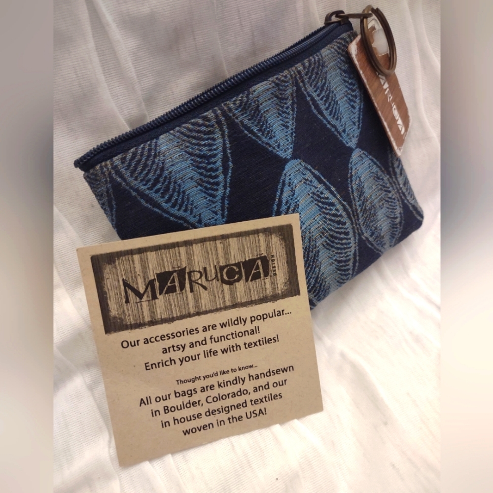Maruca- Blue coin purse with a Key Ring